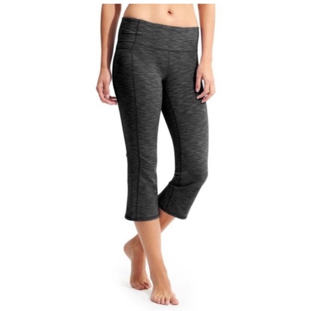 Athleta Power Up Capri Pant Heathered Grey